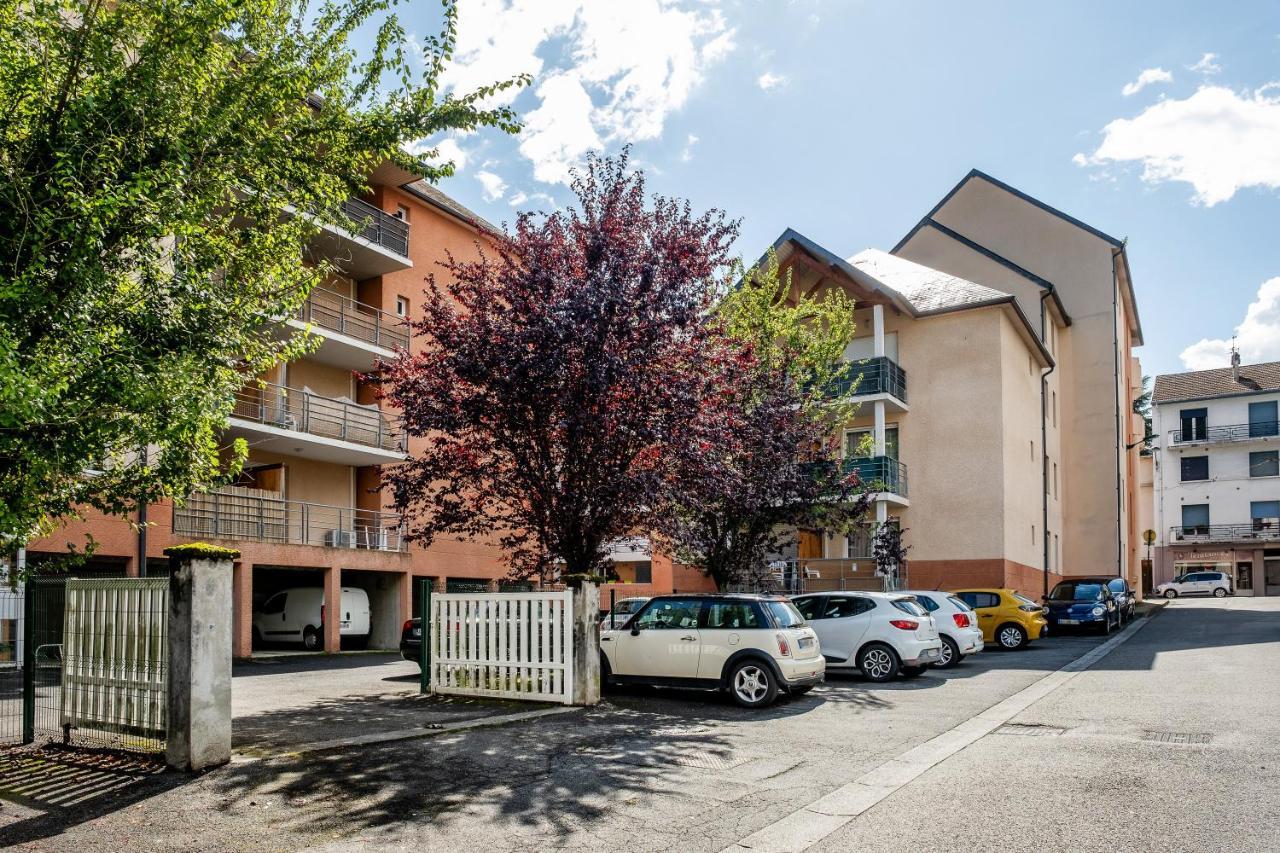 Appart. T 1 Bis, Centre Ville, Entierement Renove Лурд Екстериор снимка